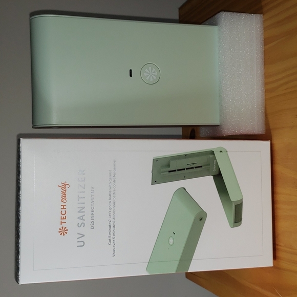 TECH CANDY Other - NEW- Tech Candy UV Sanitizer Box- Light Mint Green